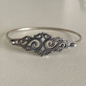 James Avery Retired Sorrento Hook On Bracelet(L)